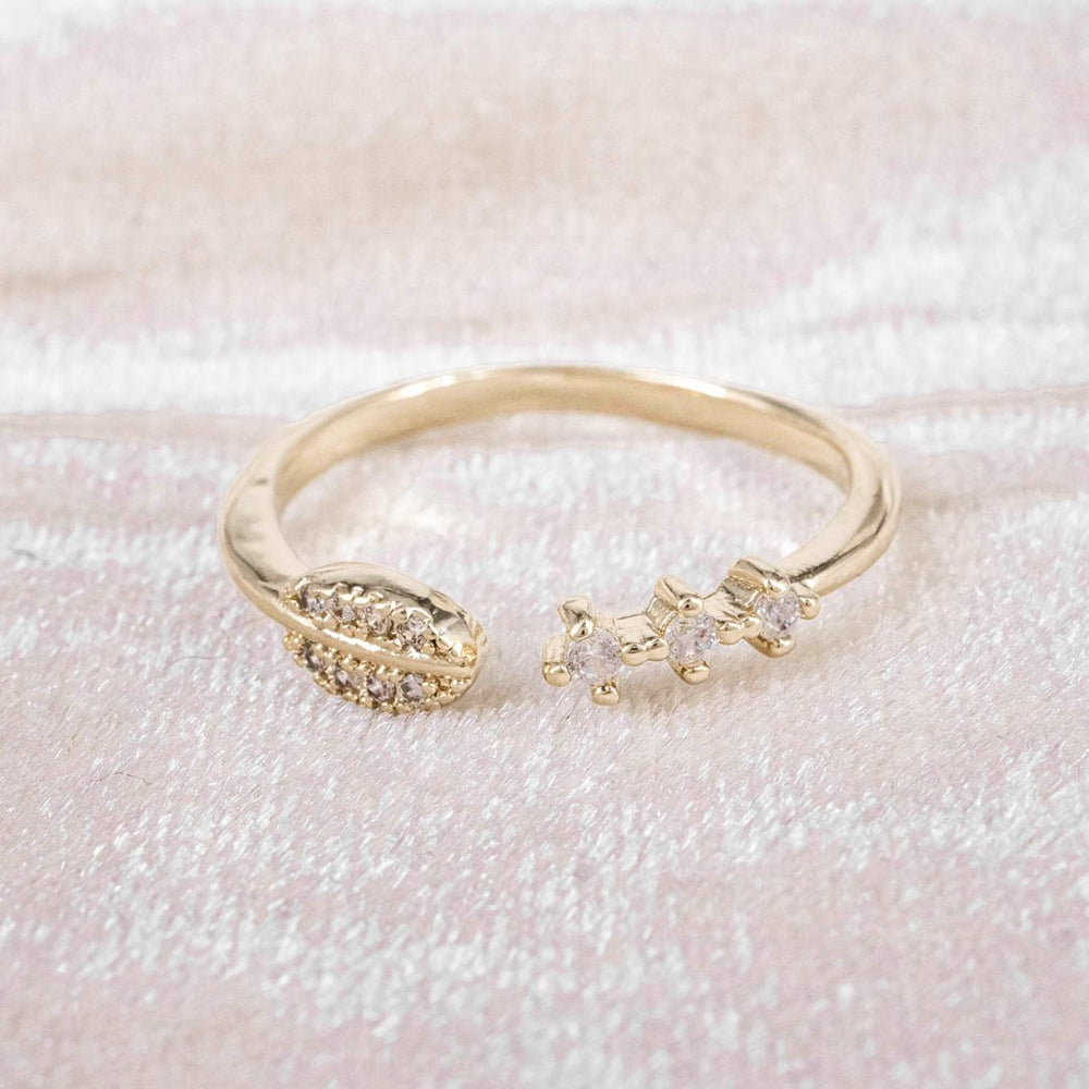 Anillo Hoja Trío Circones